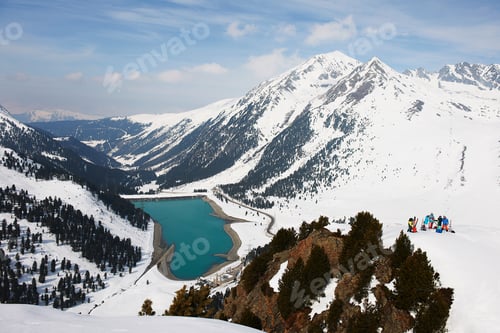 Preview: Skiers in mountain and lake landscape, Kuhtai, Austria