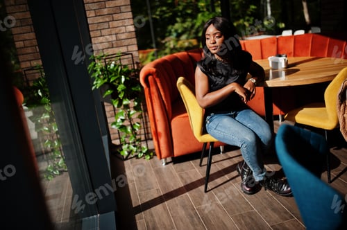 Preview: Portrait of beauty young black woman