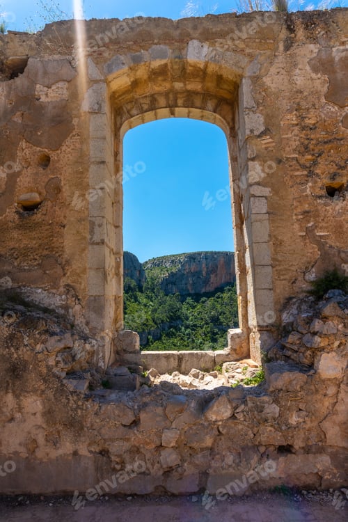 Preview: Window of the castle of the town of Chulilla in the mountains of the Valencia