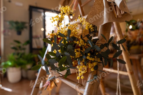 Preview: Dried flower bouquet showing small business floral arrangement