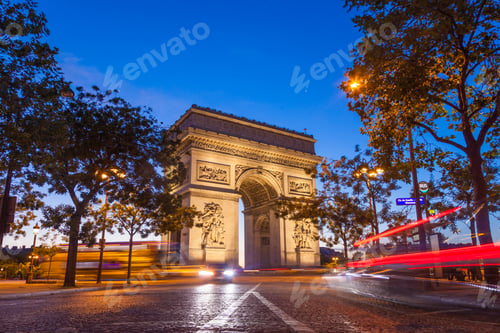Preview: Night view of Arc de Triomphe - Triumphal Arc in Paris, France