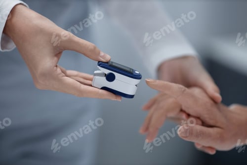 Preview: Doctor examining blood pressure of patient