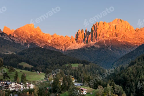Preview: Italy, South Tyrol, Rosengarten, Alpenglow