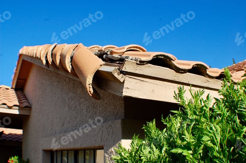 Preview: Damage to roof on house from storm