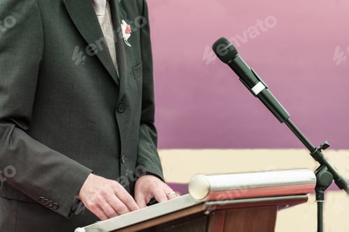Preview: Businessman during press conference