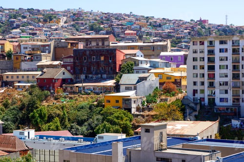 Preview: Colorful mountain side homes in Valparaiso, Chile.