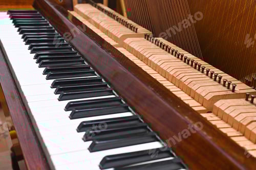 Preview: the keyboard on the disassembled piano. The piano is under repair