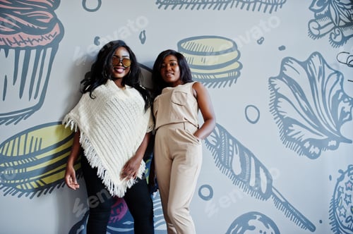 Preview: Group of african womens