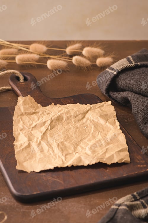 Preview: Crumpled paper on kitchen countertop