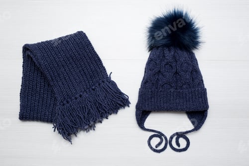 Preview: Winter children's knitted hat and scarf in blue