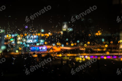 Preview: raindrops in the night window