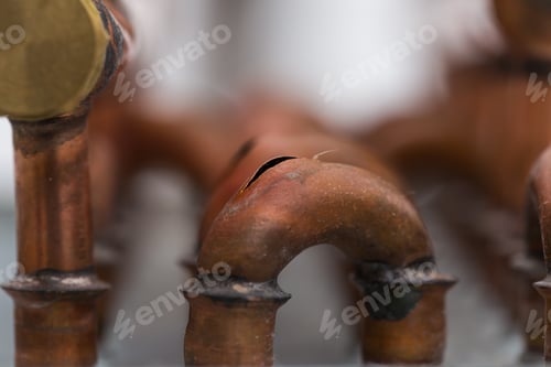 Preview: burst copper pipes from the cold