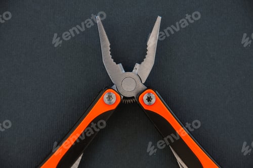 Preview: Multi tool on a black background