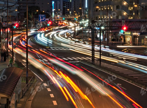 Preview: Traffic on a highway at night in a long exposure