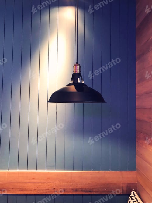Preview: Lamp light at restaurant booth