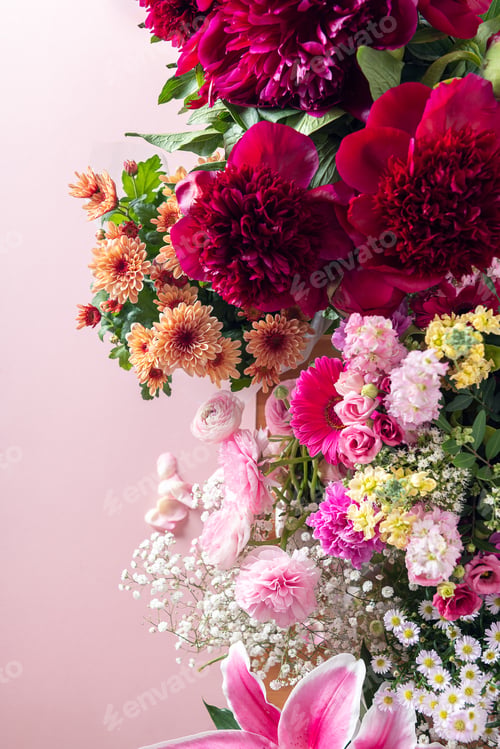 Preview: A lot of different flowers
