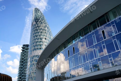 Preview: Modern buildings at Porta Nuova in Milan