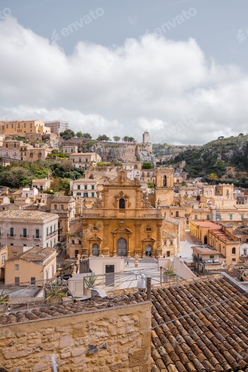 Preview: Panoramic view of Modica, Sicily