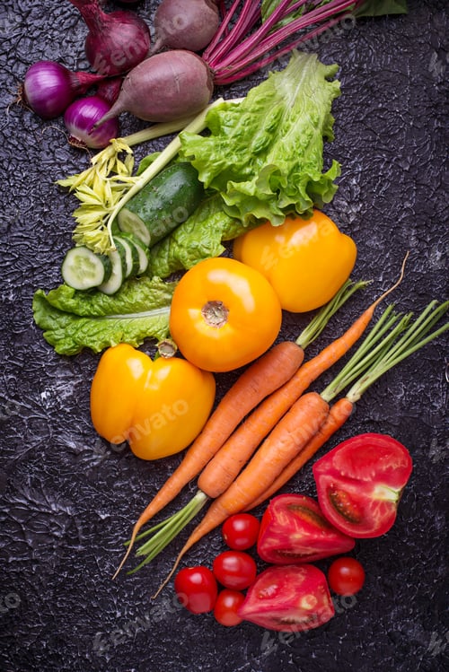 Preview: Rainbow colored vegetables.