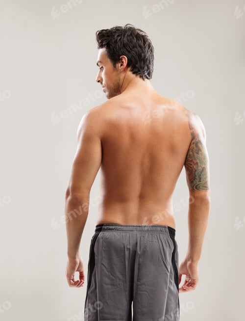 Preview: Proud of his muscular back