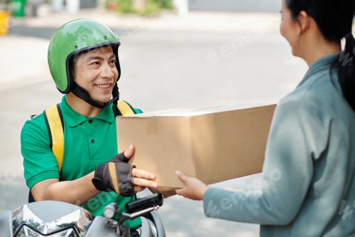 Preview: Delivery Man Giving Box