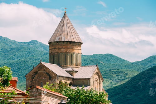 Preview: Mtskheta Georgia. Svetitskhoveli Cathedral Living Pillar. Summer