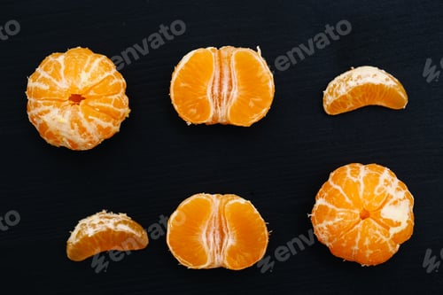Preview: Mandarins on the table