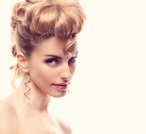 Preview: Fashion natural makeup.Woman with mohawk hairstyle