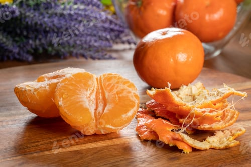 Preview: Slices of mandarin