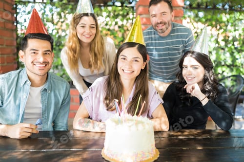 Preview: Smiling Best Buddies Celebrating Birthday