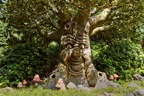 Preview: Fantasy themed amusement park Efteling.