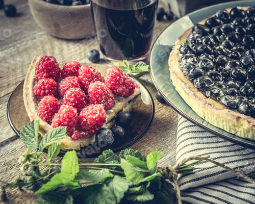 Preview: Tart with raspberries