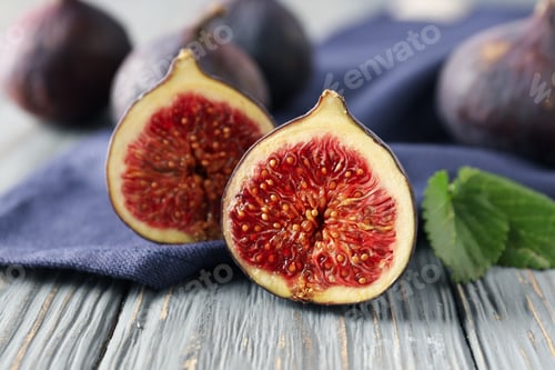 Preview: Figs, concept of tasty and juicy fruit