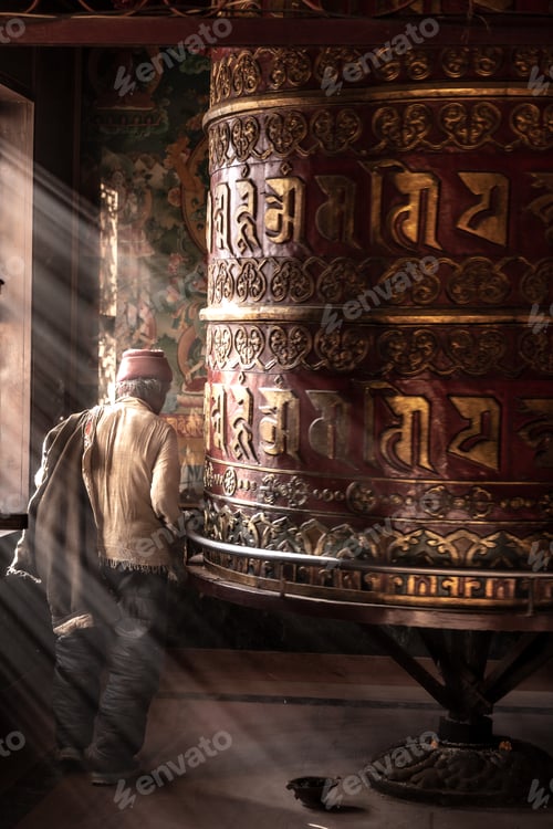 Preview: Praying
