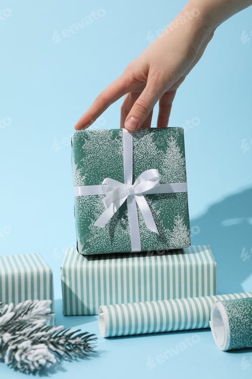 Preview: Wrapping paper, concept of making gift or present for holiday