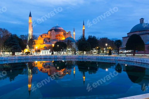 Preview: Hagia Sophia in Istanbul at Sunrise