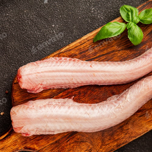 Preview: Raw rock eel fish rock salmon shark seafood small-spotted catshark tasty snack food