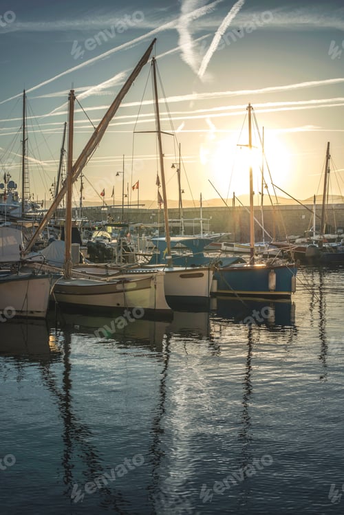 Preview: Yachts in Saint-Tropez bay