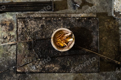 Preview: Crucible filled with gold and metal alloys, ready for melting.