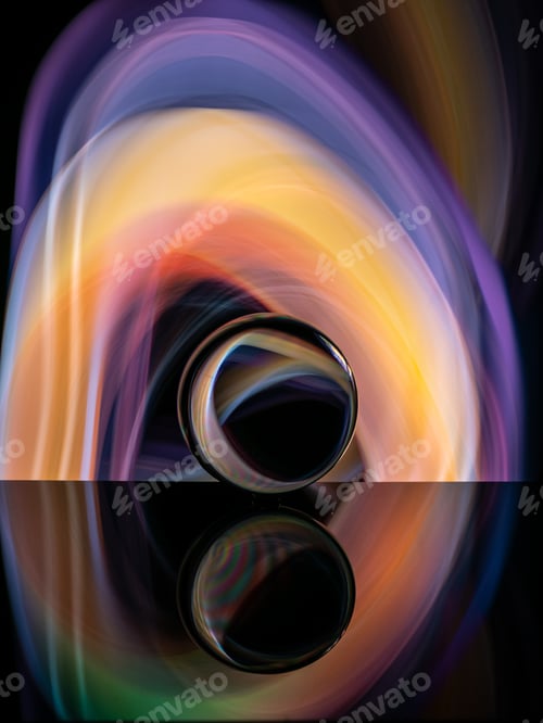 Vista previa: Bola de cristal a bordo cerca de brillos abstractos