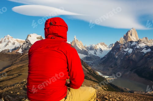 Preview: Hike in Patagonia