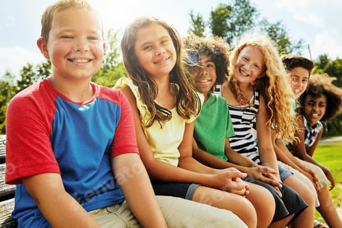 Preview: Cheerful childhood days