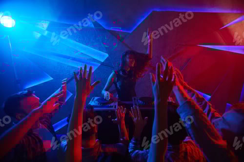 Preview: Pretty deejay