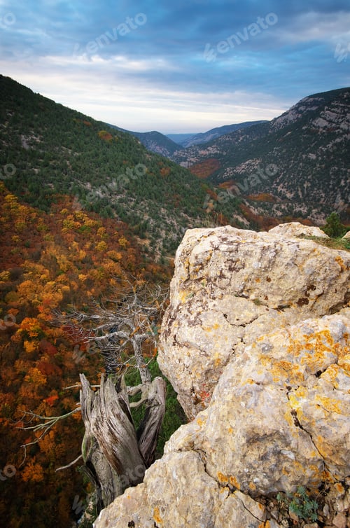 Preview: Autumn mountain landscape