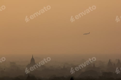 Preview: Morning sunrise at Bagan.
