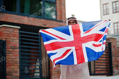 Preview: Middle Eastern arab man