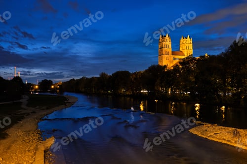 Preview: Isar river, park and St Maximilian church from Reichenbach Bridge. Munchen, Bavaria, Germany