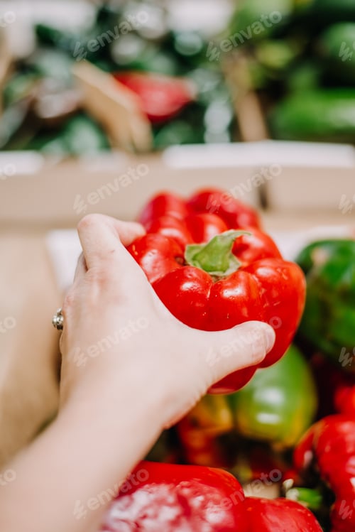 Preview: Picking peppers