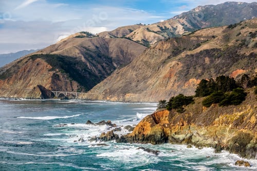 Preview: Highway 1 on the pacific coast, California, USA.