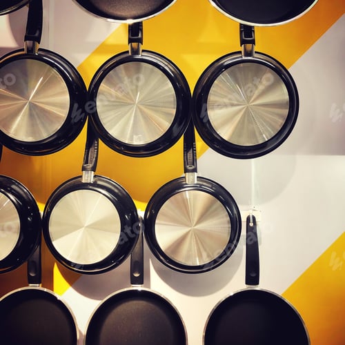 Preview: Pots and pans